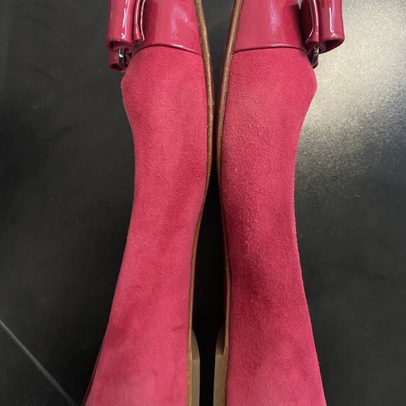 Salvatore Ferragamo Flats - Women's 7.5 - Picture 4 of 11